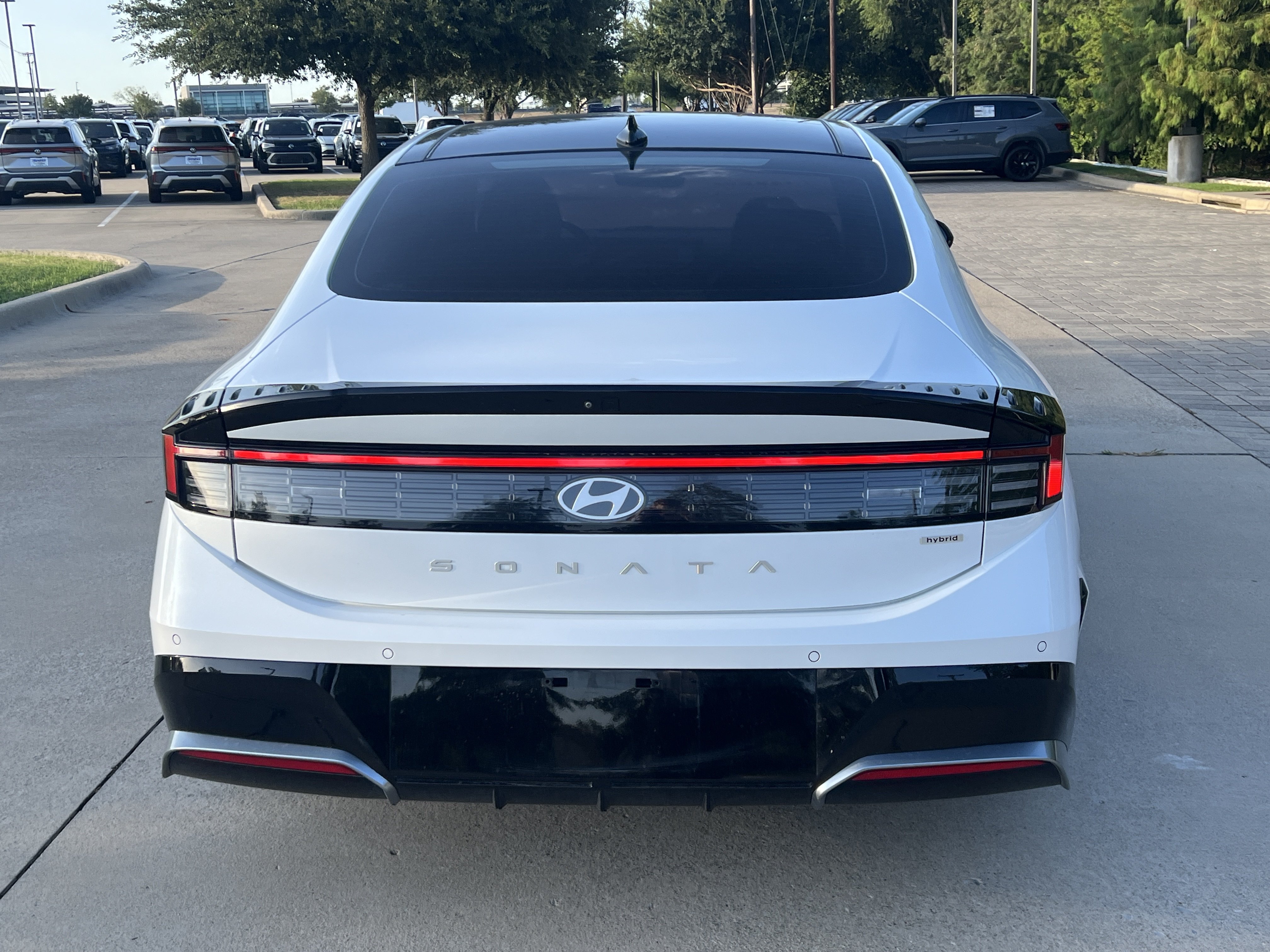 Used 2024 Hyundai Sonata Limited FWD image 8