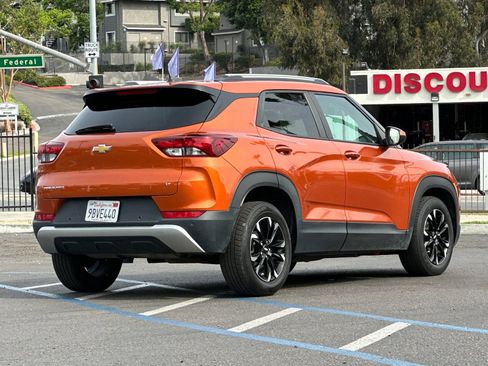 Used 2022 Chevrolet TrailBlazer LT w/ Convenience Package image 5