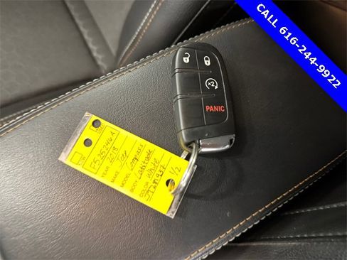 Used 2018 Jeep Compass Latitude w/ Cold Weather Group image 26