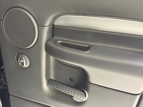 Used 2005 Dodge Ram 1500 Truck 2WD Quad Cab image 46