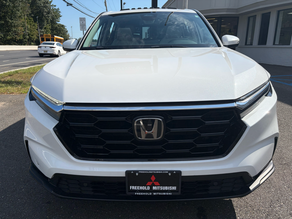 Used 2023 Honda CR-V EX-L image 2