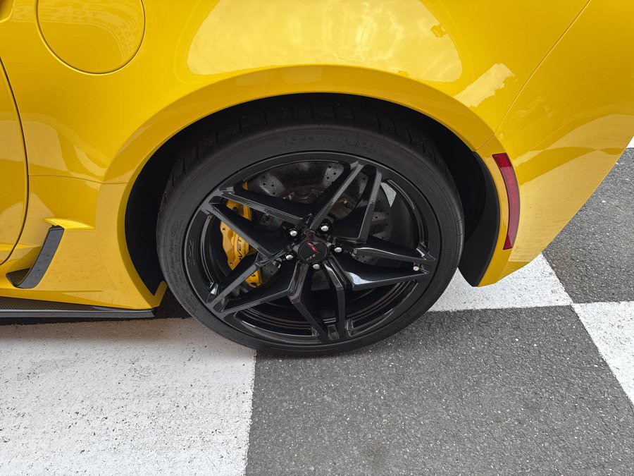 Used 2019 Chevrolet Corvette ZR1 RWD image 22