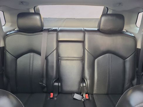 Used 2015 Cadillac SRX Performance w/ Driver Awareness Package FWD image 18