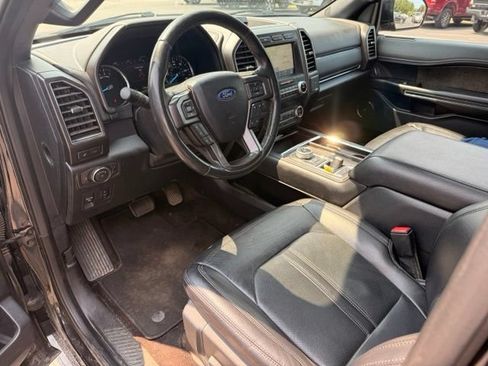 Used 2021 Ford Expedition Max Limited RWD image 11