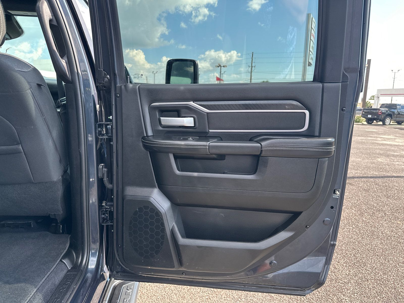 Used 2026 RAM 2500 Big Horn AWD/4WD image 16