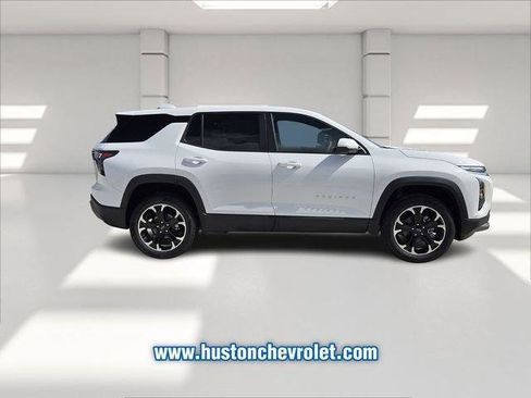 New 2026 Chevrolet Equinox LT w/ Convenience Package II image 12