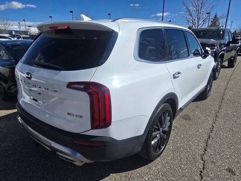 Used 2021 Kia Telluride SX w/ Towing Package image 16