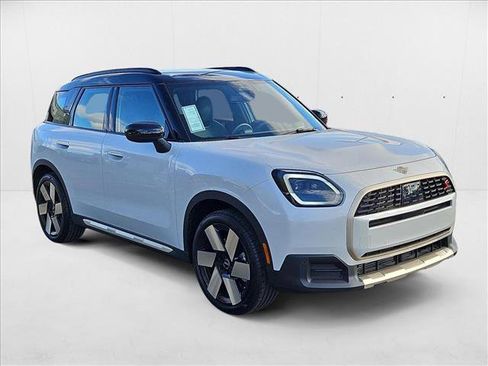 Used 2025 MINI Cooper Countryman S image 7