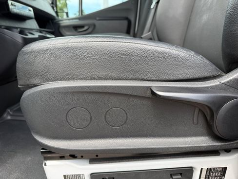 Used 2024 Mercedes-Benz Sprinter 4500 image 13