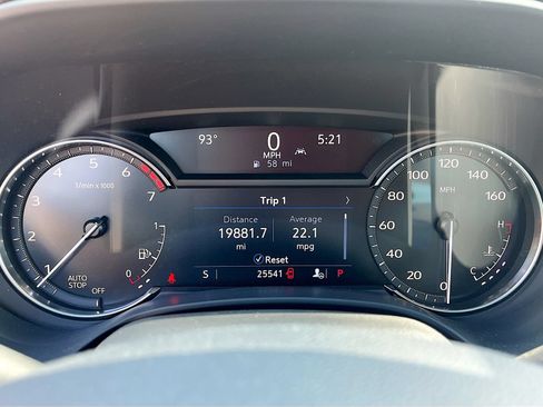 Used 2023 Cadillac CT4 Luxury RWD image 12