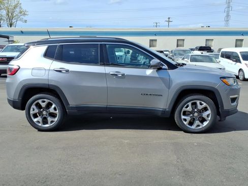 Used 2018 Jeep Compass Limited w/ Navigation Group AWD/4WD image 6