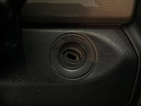 Used 2012 RAM 1500 Express image 24