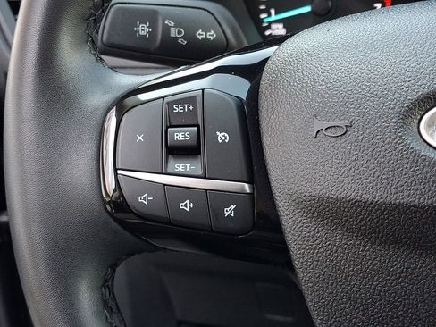 Certified 2022 Ford Escape SE w/ SE Sport Appearance Package image 23