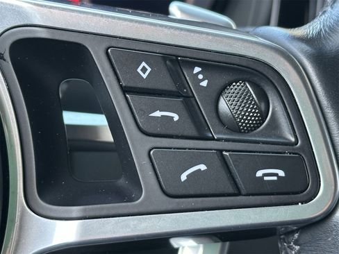 Used 2021 Porsche Cayenne S image 27