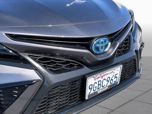 Used 2023 Toyota Camry SE w/ Audio Upgrade Package FWD image 29