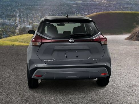 Used 2023 Nissan Kicks SV FWD image 6