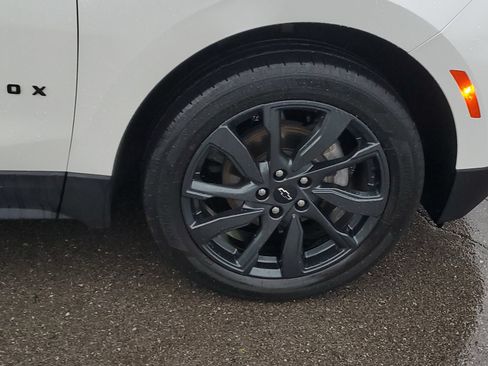 Used 2023 Chevrolet Equinox RS w/ RS Leather Package FWD image 6
