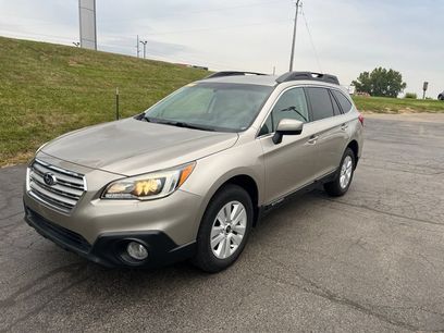 Used 2016 Subaru Outback 2.5i Premium w/ Popular Package #1
