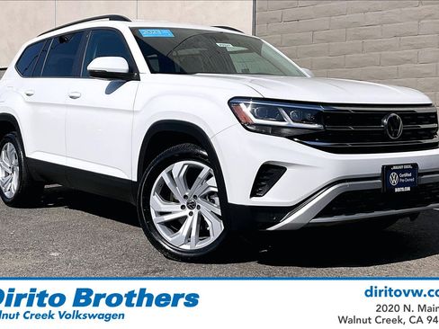 Certified 2023 Volkswagen Atlas SE image 1