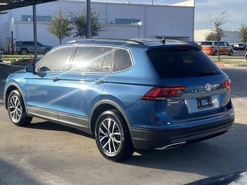 Used 2019 Volkswagen Tiguan SE w/ Panoramic Sunroof Package image 8