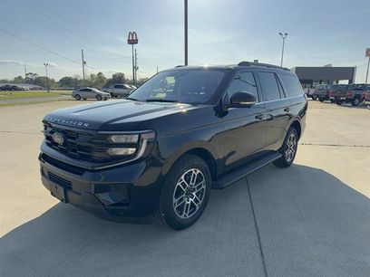 Used 2025 Ford Expedition Active