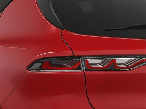 New 2025 Alfa Romeo Tonale image 12