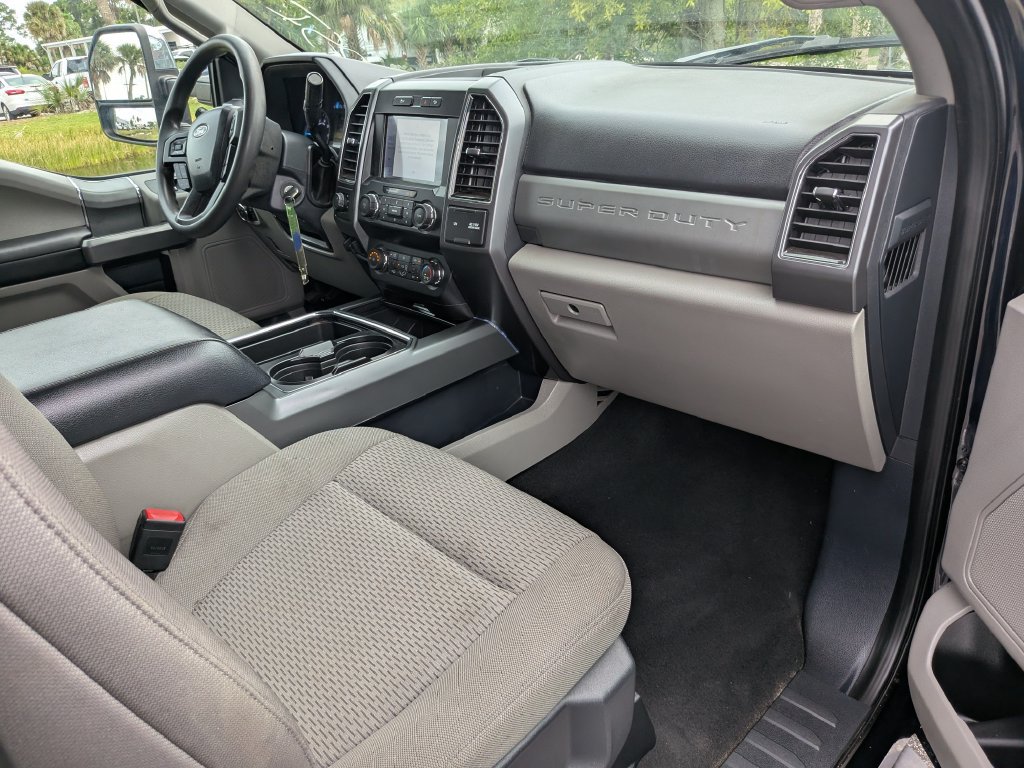 Used 2022 Ford F250 XLT w/ XLT Premium Package AWD/4WD image 15