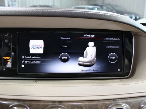 Used 2015 Mercedes-Benz S 550 Sedan image 21