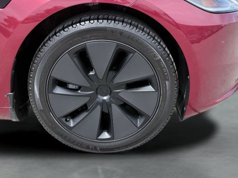 Used 2025 Tesla Model 3 Long Range RWD image 10