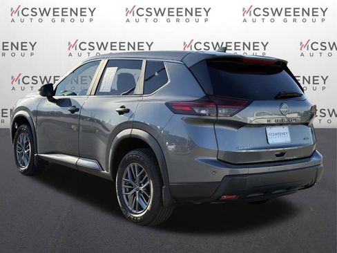 Used 2024 Nissan Rogue S image 3