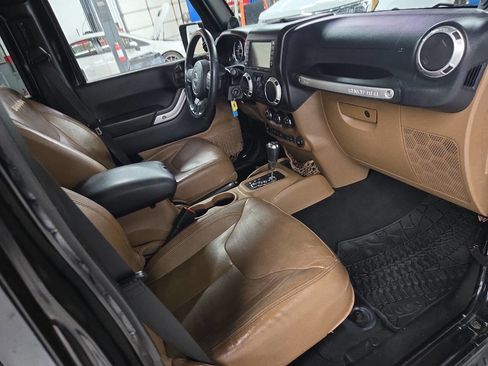 Used 2013 Jeep Wrangler Unlimited Sahara w/ Trailer Tow Group image 23