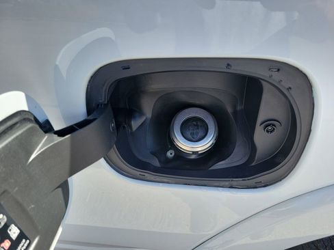 Used 2021 RAM 1500 Limited image 34