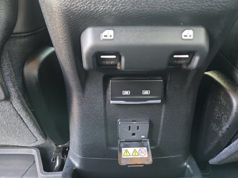 Used 2025 Jeep Wrangler Unlimited Rubicon 392 AWD/4WD image 38