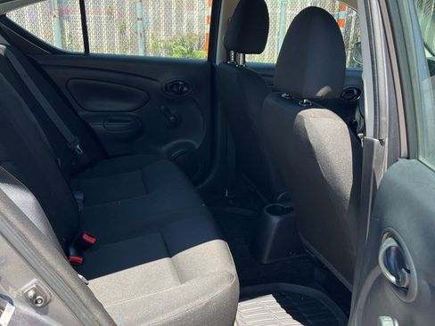 Used 2019 Nissan Versa S Plus FWD image 5