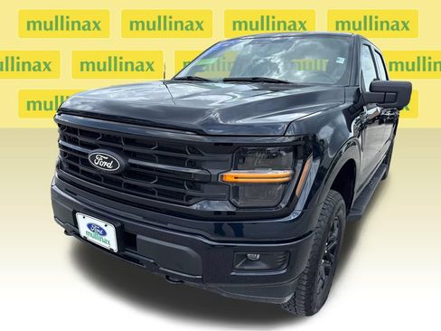 Used 2024 Ford F150 XLT w/ XLT Black Appearance Package AWD/4WD image 10