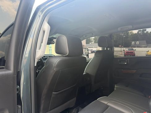 Used 2018 Chevrolet Silverado 2500 High Country w/ Duramax Plus Package AWD/4WD image 22