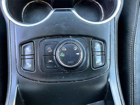 Used 2020 GMC Terrain SLT image 20