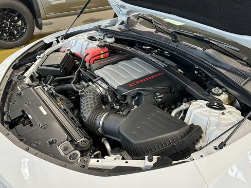Used 2023 Chevrolet Camaro SS image 38