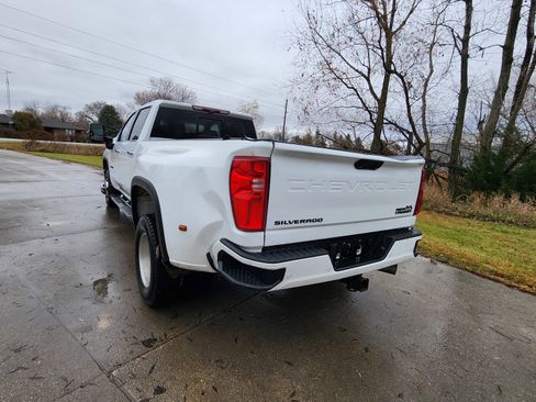 Used 2020 Chevrolet Silverado 3500 High Country w/ LPO, Hitch Package image 7