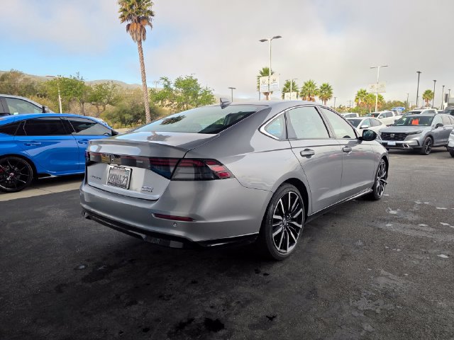 Used 2023 Honda Accord Touring image 10
