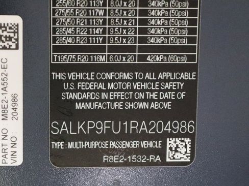 Used 2024 Land Rover Range Rover SE image 33