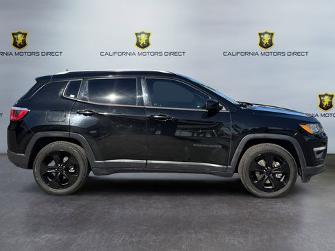 Used 2019 Jeep Compass Altitude image 5