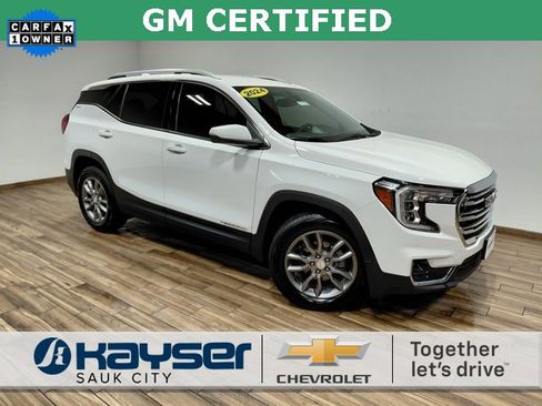 Certified 2024 GMC Terrain SLT image 1