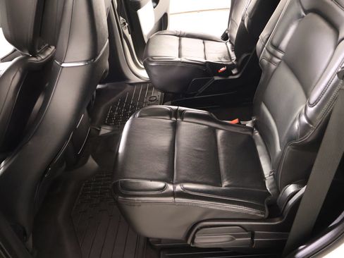 Used 2020 Lincoln Navigator Reserve w/ Equipment Group 208A Reserve RWD image 13