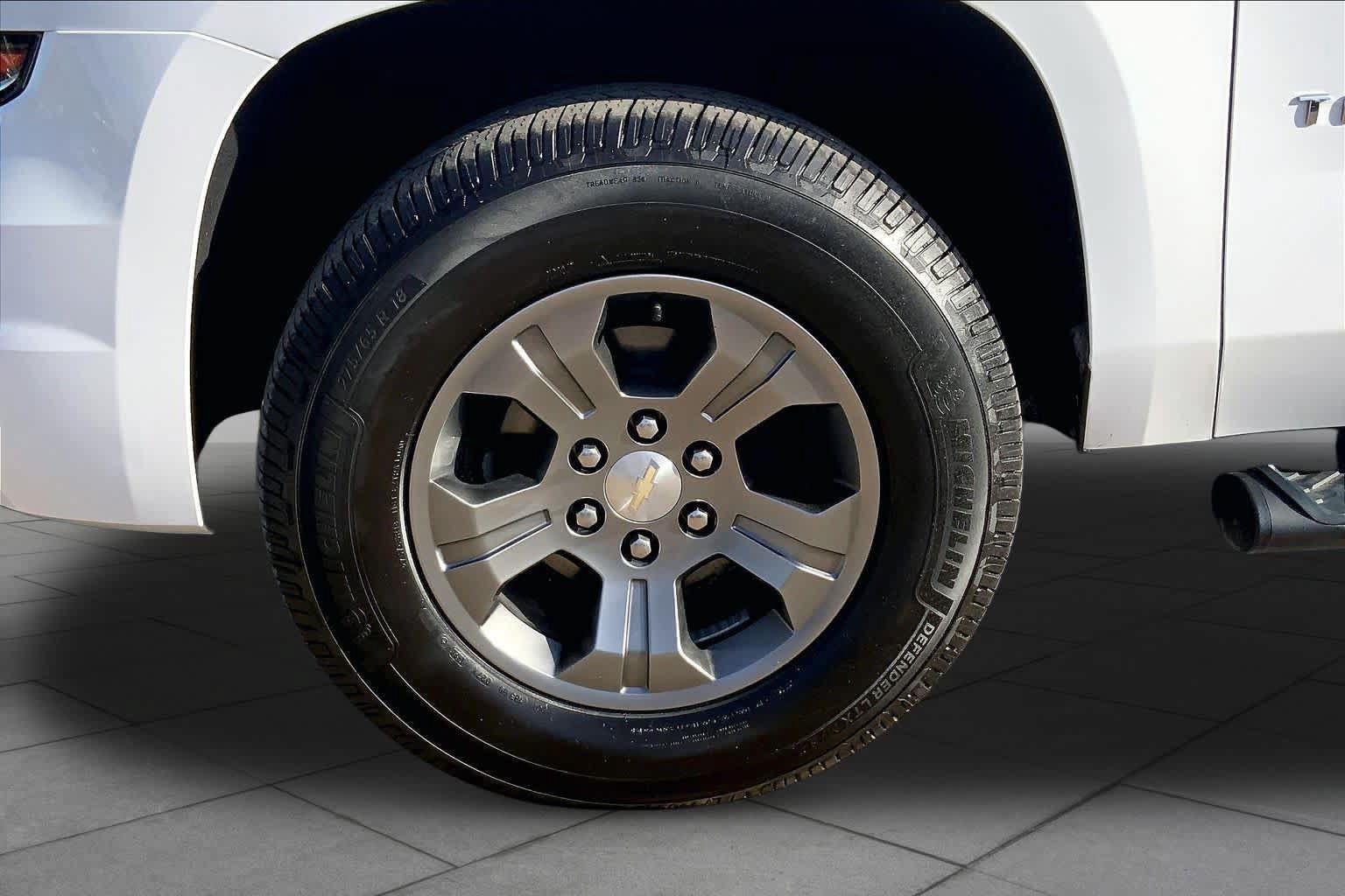 Used 2019 Chevrolet Tahoe LT AWD/4WD image 11