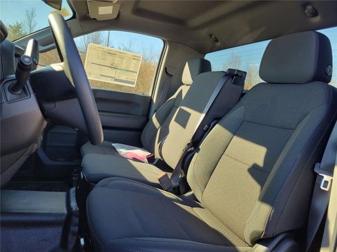 New 2026 GMC Sierra 2500 Pro w/ Convenience Package image 8