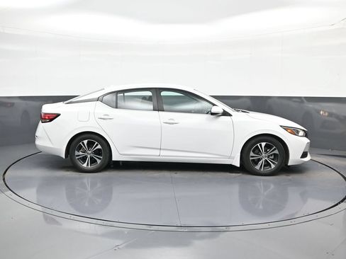 Used 2021 Nissan Sentra SV FWD image 8