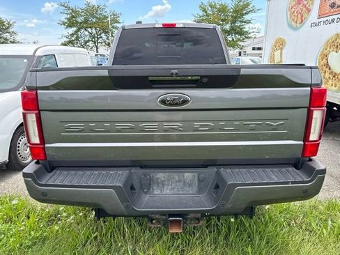 Used 2022 Ford F250 Lariat w/ Black Appearance Package AWD/4WD image 4
