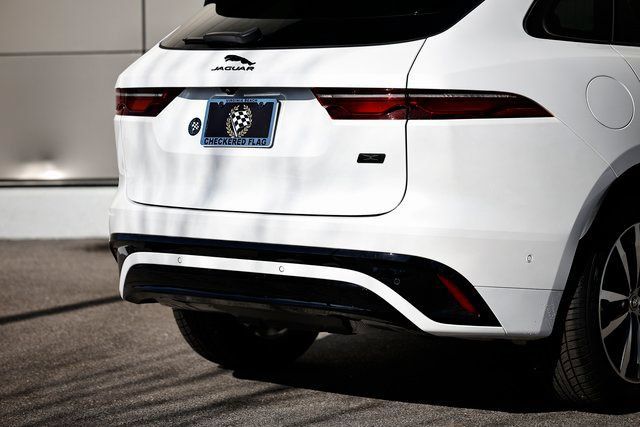 New 2026 Jaguar F-PACE R-Dynamic S AWD/4WD image 14