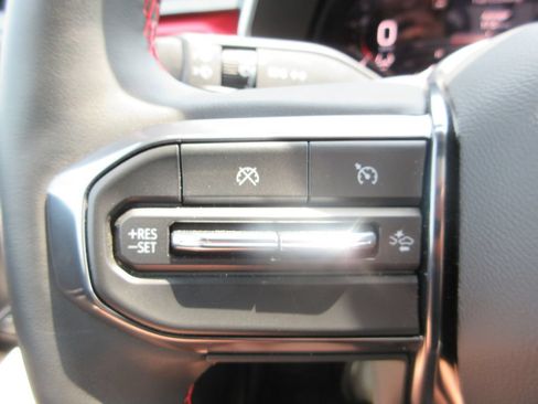 Used 2024 GMC Canyon AT4X w/ AT4X AEV Edition AWD/4WD image 36